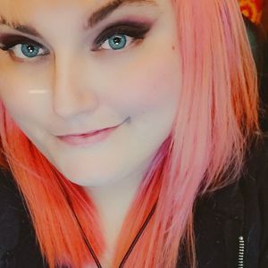 Meet your Posher, Stacey